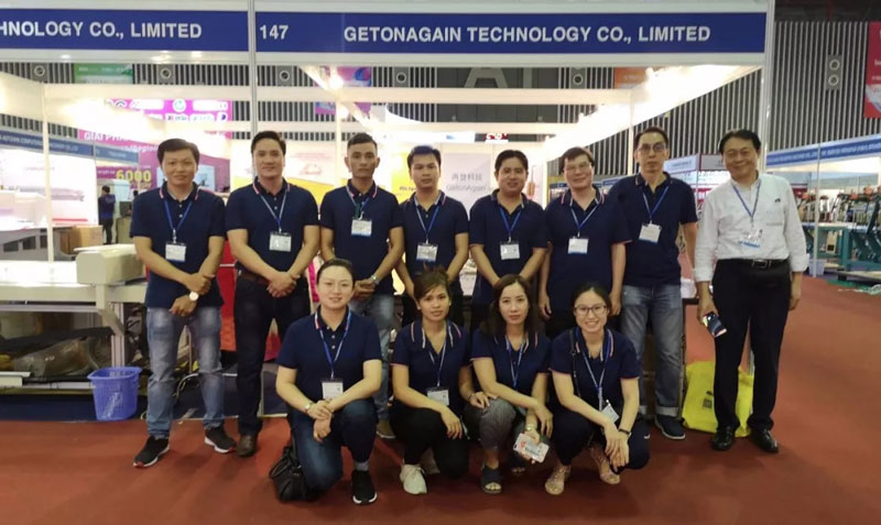 向客戶介紹縫紉機械性能 向客戶介紹縫紉機械性能5.jpg