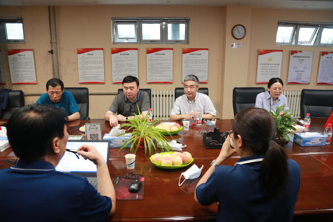 上工申貝集團(tuán)張敏董事長(zhǎng)一行視察我司指導(dǎo)工作
